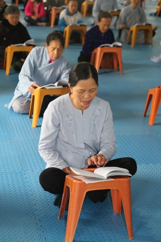 One-day cultivation of reciting the Buddha’s name at Dong Cao Pagoda in Thanh Hoa province