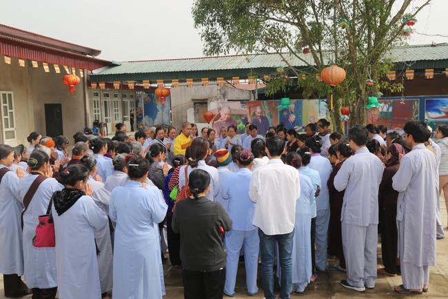 One-day cultivation of reciting the Buddha’s name at Dong Cao Pagoda in Thanh Hoa province
