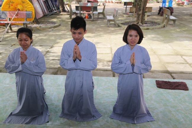 One-day cultivation of reciting the Buddha’s name at Dong Cao Pagoda in Thanh Hoa province