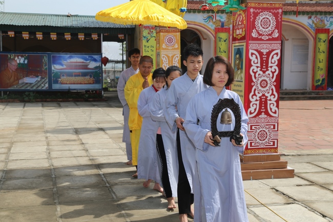 One-day cultivation of reciting the Buddha’s name at Dong Cao Pagoda in Thanh Hoa province