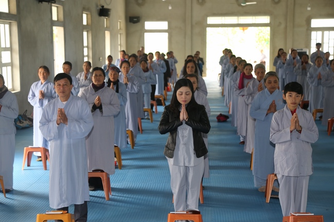 One-day cultivation of reciting the Buddha’s name at Dong Cao Pagoda in Thanh Hoa province