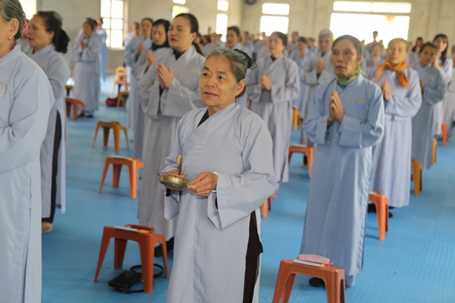 One-day cultivation of reciting the Buddha’s name at Dong Cao Pagoda in Thanh Hoa province
