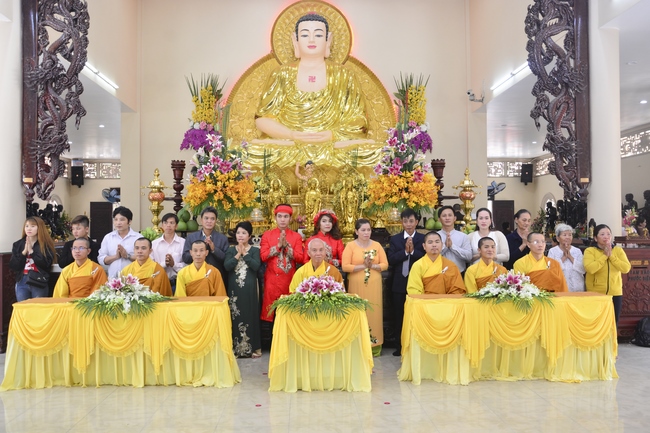 Buddhist Wedding Ceremony