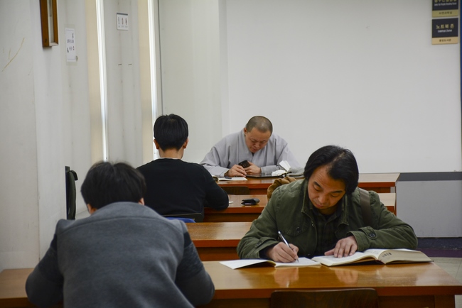 VISITING DONGGUK UNIVERSITY AND PREACHING DHARMA IN NONSAN.