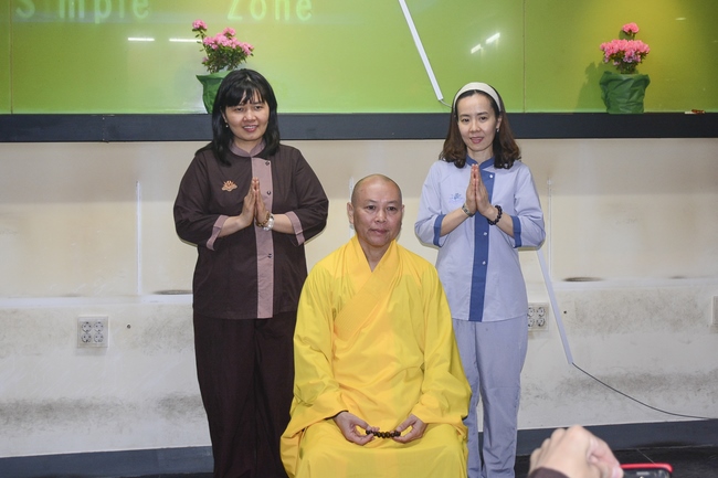 VISITING DONGGUK UNIVERSITY AND PREACHING DHARMA IN NONSAN.