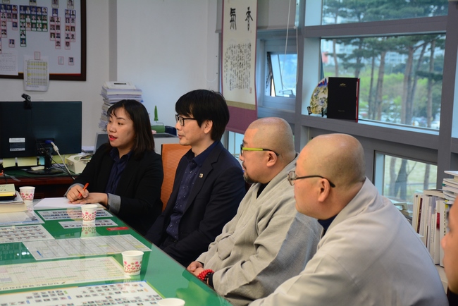 Visiting Temples In The Middle Korea