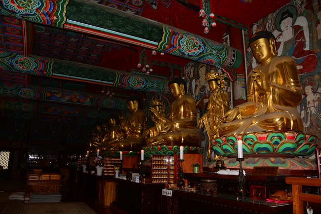 Visiting Temples In The Middle Korea