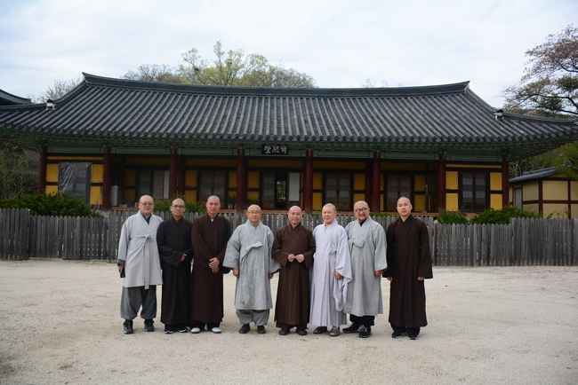 Visiting Temples In The Middle Korea