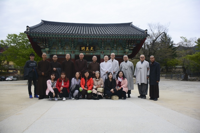 Visiting Temples In The Middle Korea