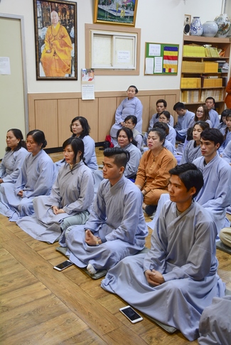 Khoá tu một ngày và lễ Quy Y Tam Bảo