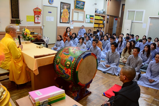 Khoá tu một ngày và lễ Quy Y Tam Bảo