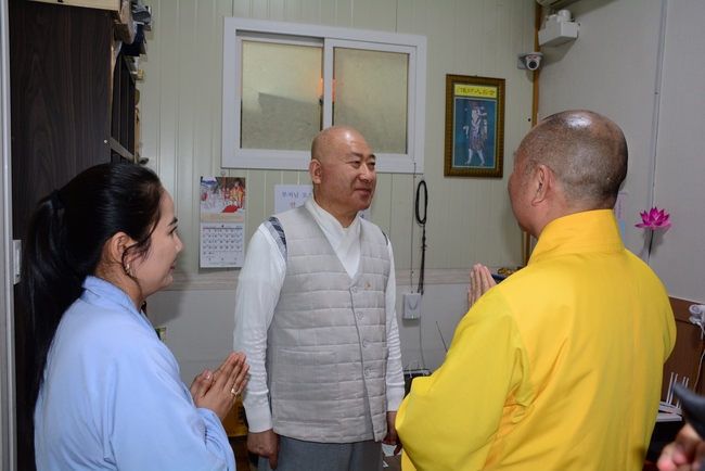 Khoá tu một ngày và lễ Quy Y Tam Bảo