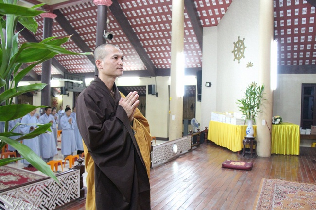 The Retreat of Eight Precepts in 3 days and 2 nights at Hoa Phuc Pagoda