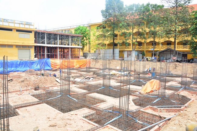 Basement concrete pouring the Multifunctional Building