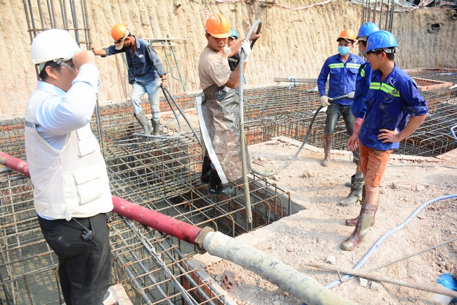 Basement concrete pouring the Multifunctional Building