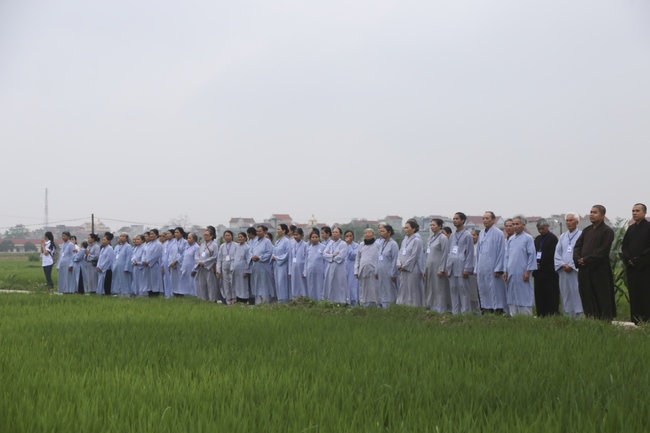 The second day of seven-day retreat “Learning  following the Buddha’s teachings”