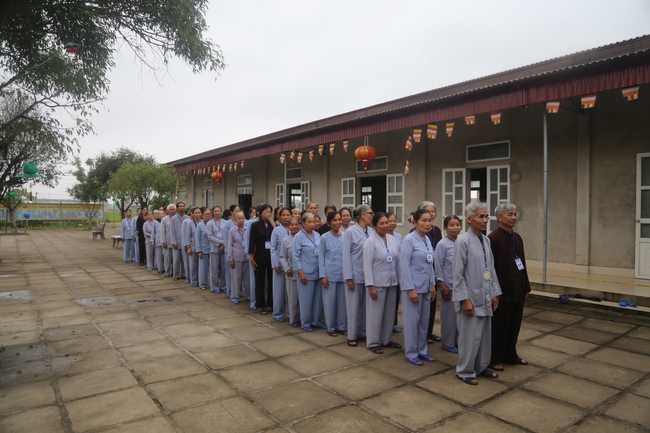 The second day of seven-day retreat “Learning  following the Buddha’s teachings”