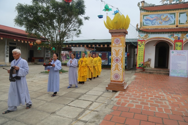 The second day of seven-day retreat “Learning  following the Buddha’s teachings”