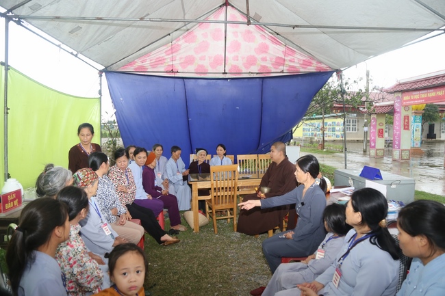 The second day of seven-day retreat “Learning  following the Buddha’s teachings”