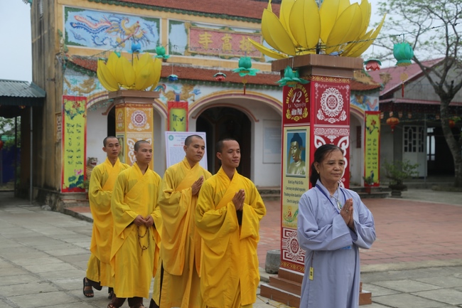 The second day of seven-day retreat “Learning  following the Buddha’s teachings”