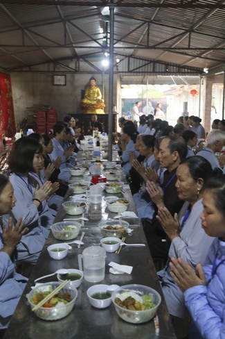 The second day of seven-day retreat “Learning  following the Buddha’s teachings”