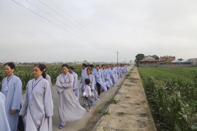 The third day of seven-day retreat “Learning  the Buddha’s conduct