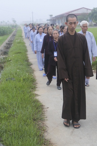 The fourth day of the Seven-Day Retreat “Learning  the Buddha’s conduct”