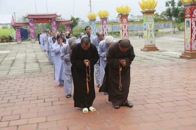 The fourth day of the Seven-Day Retreat “Learning  the Buddha’s conduct”