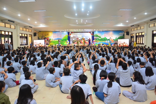 The Kid’s Playground “Coming to the Buddha”