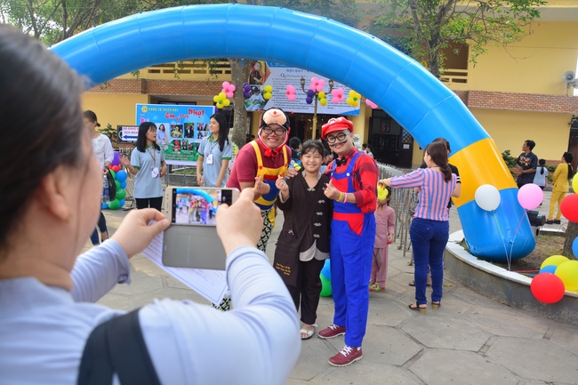 The Kid’s Playground “Coming to the Buddha”