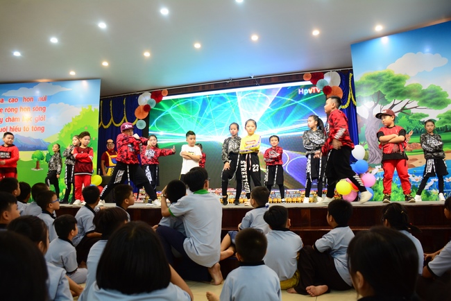 The Kid’s Playground “Coming to the Buddha”