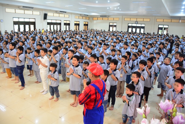 The Kid’s Playground “Coming to the Buddha”