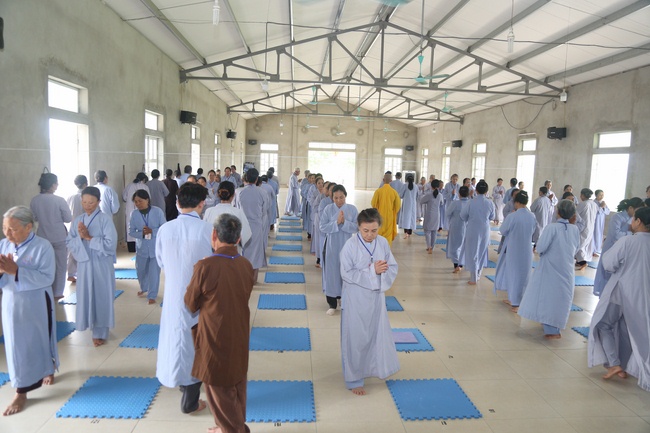 The fifth day of the cultivation course “Following Buddha’s Virtue”