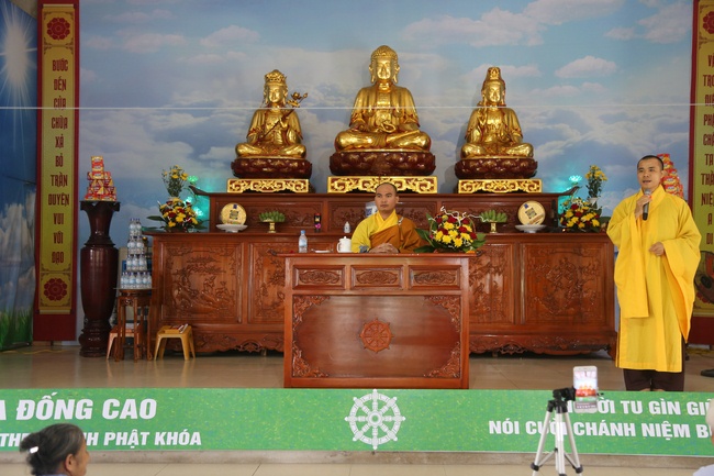 The fifth day of the cultivation course “Following Buddha’s Virtue”