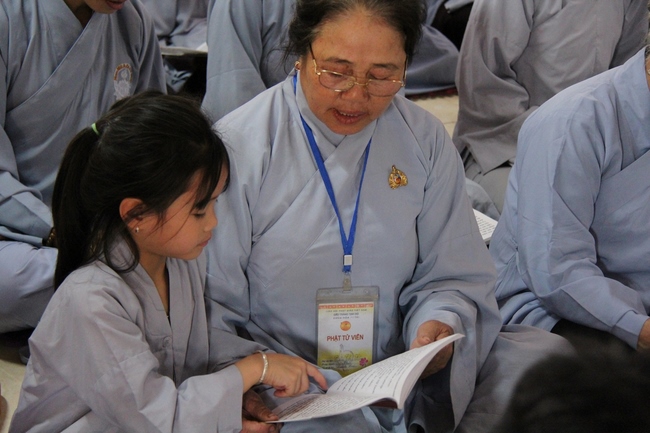 Khóa tu “Một ngày an lạc và lễ Ngũ Bách danh” tại chùa Hòa Phúc