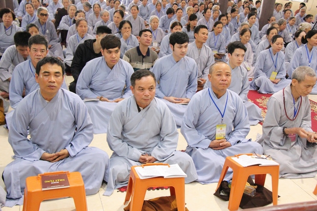 Khóa tu “Một ngày an lạc và lễ Ngũ Bách danh” tại chùa Hòa Phúc