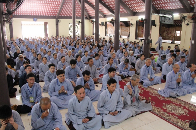 Khóa tu “Một ngày an lạc và lễ Ngũ Bách danh” tại chùa Hòa Phúc