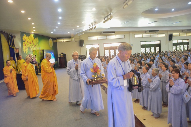 Pháp thoại “Chúng sanh sợ gì và chúng sanh mơ ước gì?” KTPT 88