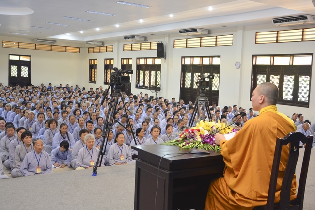 The speech “Examine yourself!” in 88th Seven-Day Retreat