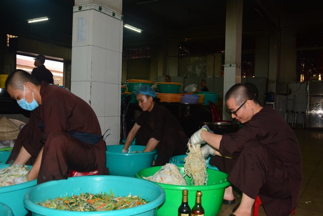 The speech “Examine yourself!” in 88th Seven-Day Retreat