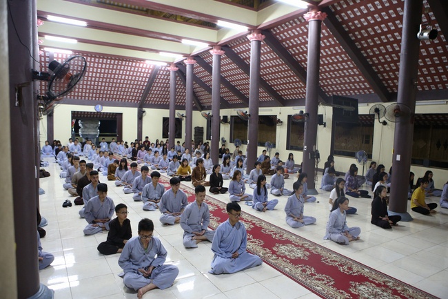 Khóa tu thiền trà “Về để lắng nghe” tại chùa Hòa Phúc