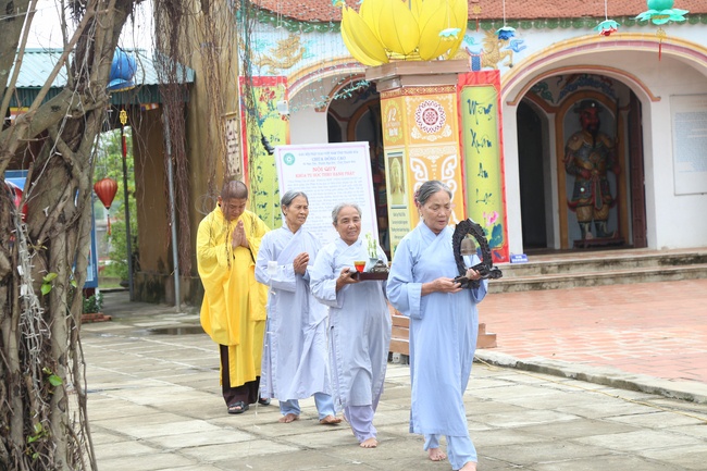 One-Day Cultivation reciting the Buddha’s name at Dong Cao Pagoda in Thanh Hoa Province