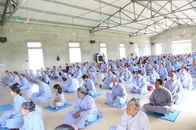 One-Day Cultivation reciting the Buddha’s name at Dong Cao Pagoda in Thanh Hoa Province