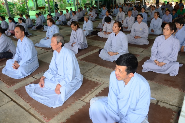 One-day cultivation at Hoang Phap Pagoda in Cambodia
