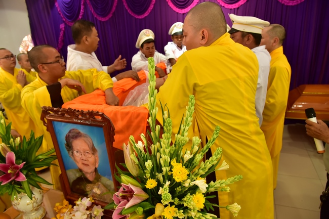 The day mother has gone...