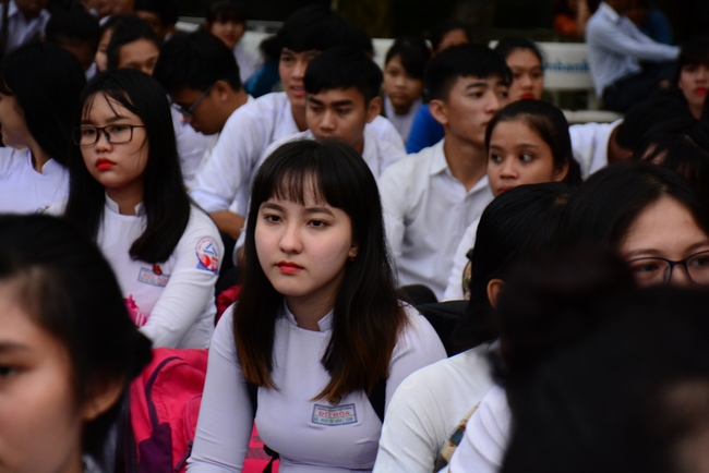 Trường THPT Đức Hòa tổ chức Lễ Tri Ân