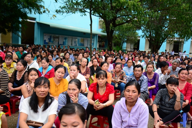 Trường THPT Đức Hòa tổ chức Lễ Tri Ân