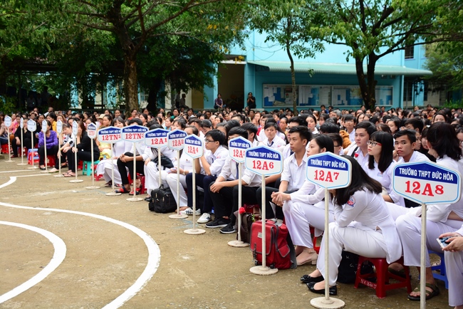 Trường THPT Đức Hòa tổ chức Lễ Tri Ân