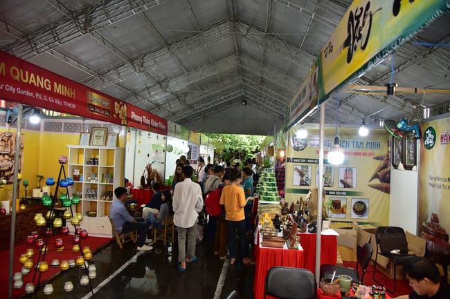 Buddhist Culture - Cuisine Fair At Pho Quang Temple