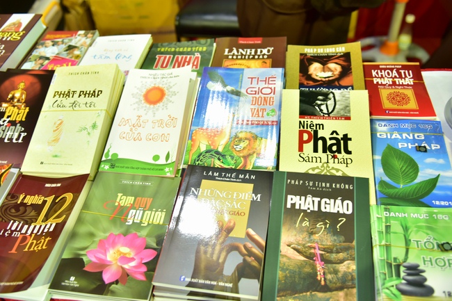 Buddhist Culture - Cuisine Fair At Pho Quang Temple